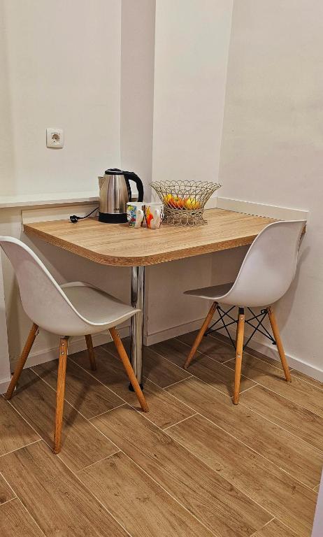 Noble Studio Apartments - 9