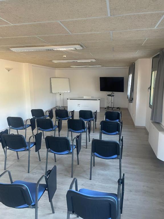 TV a/nebo společenská místnost v ubytování Casa Santa Elena