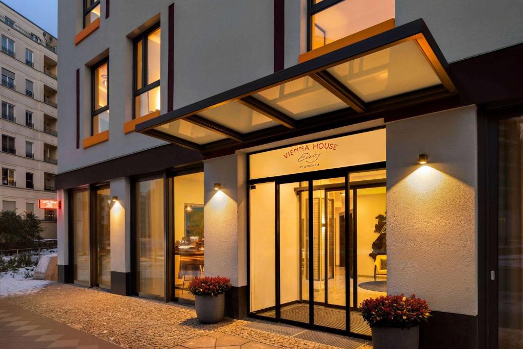 Vienna House Easy by Wyndham Berlin Potsdamer Platz - Resim 12