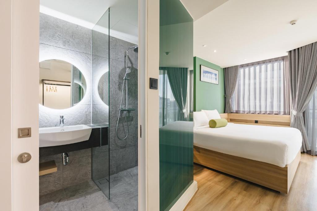 MO Hotel Bangkok - Chambre Double De Luxe Avec Balcon