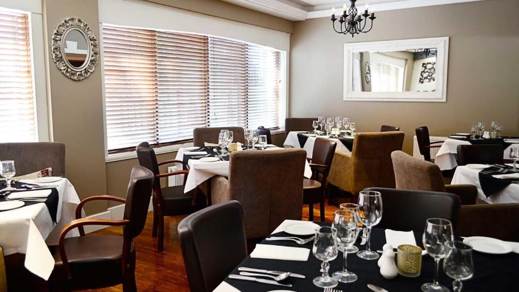 Restaurace v ubytování Cill Aodain Court Hotel
