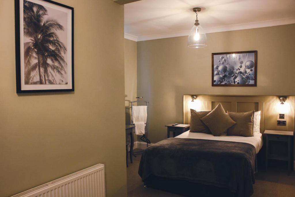 The Kings Arms - Family Room With Private Bathroom