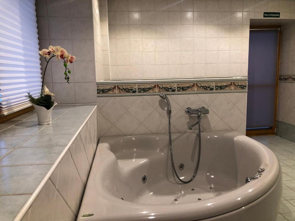 Koupelna v ubytování Riia Villa