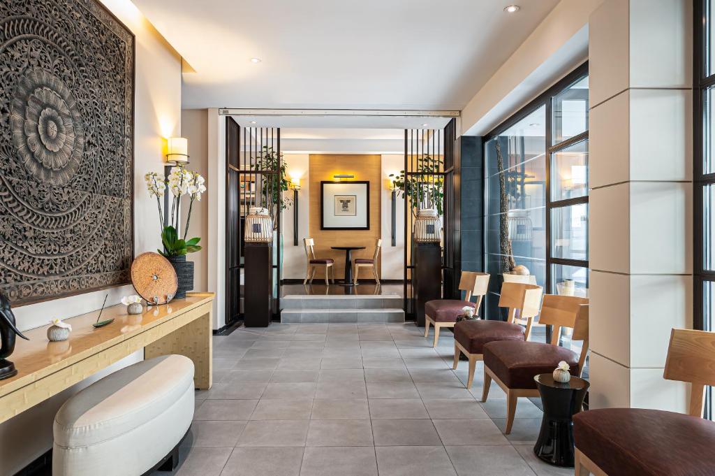 Jade Manotel - Resim 15