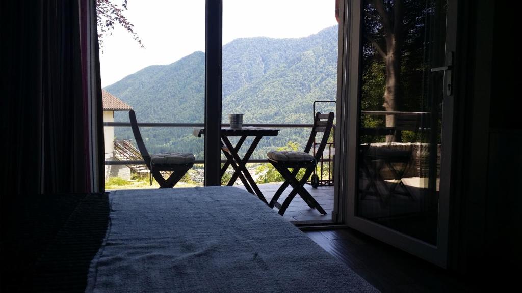 Nespecifikovaný výhled na hory nebo výhled na hory při pohledu z bed and breakfast