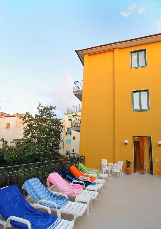 Balkón nebo terasa v ubytování Hotel Astoria Sorrento