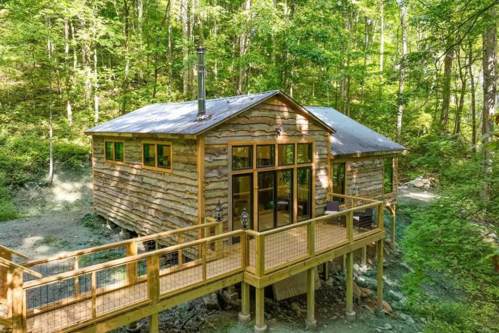 Outdoor Enthusiast's Dream Cabin Hiking & Rafting, Hot Springs (updated ...
