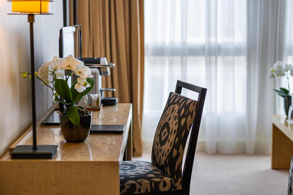 Jade Manotel - Resim 37