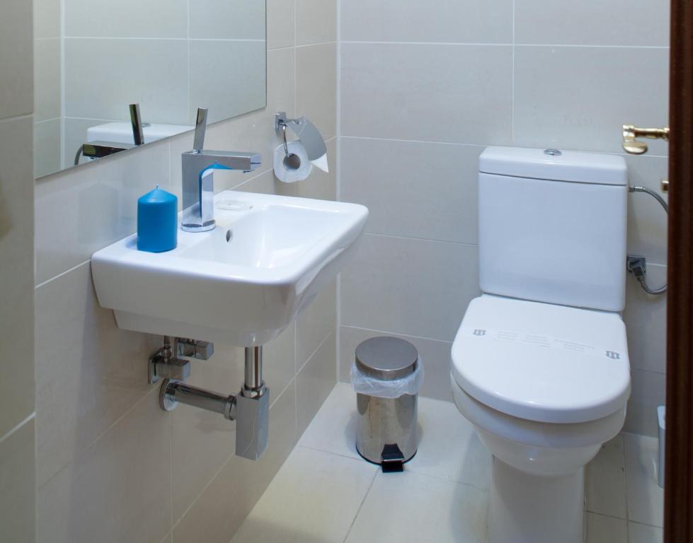 Retro Hotel Villa Ostrava - Resim 17