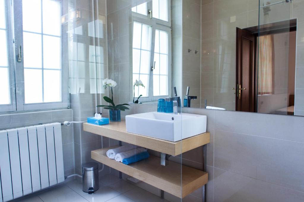 Retro Hotel Villa Ostrava - Resim 2