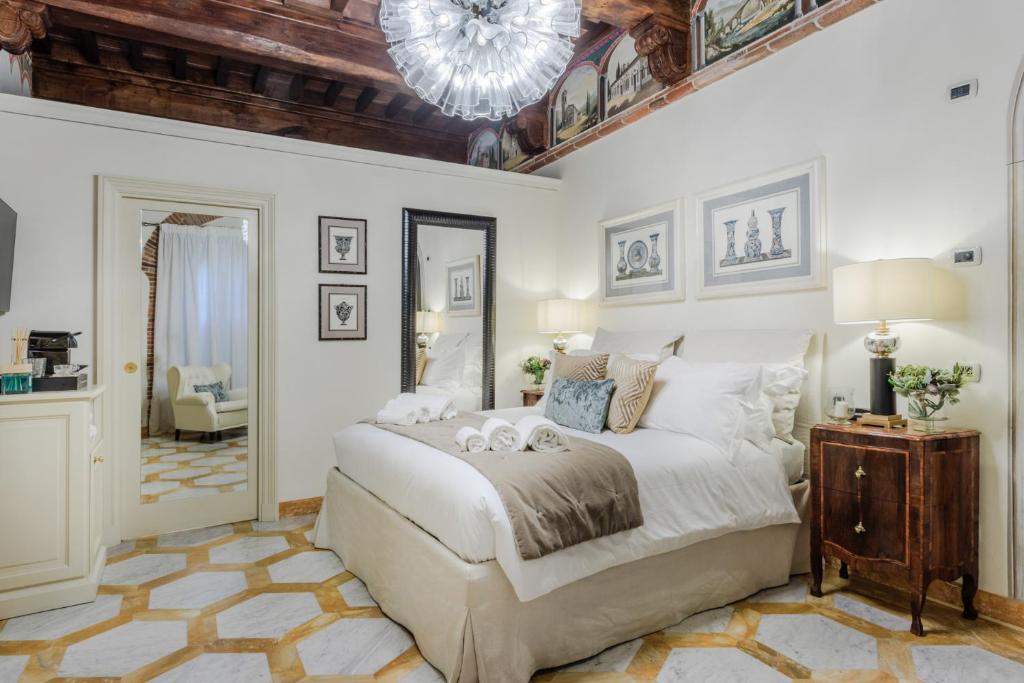 Lucca Heritage Retreat - 13