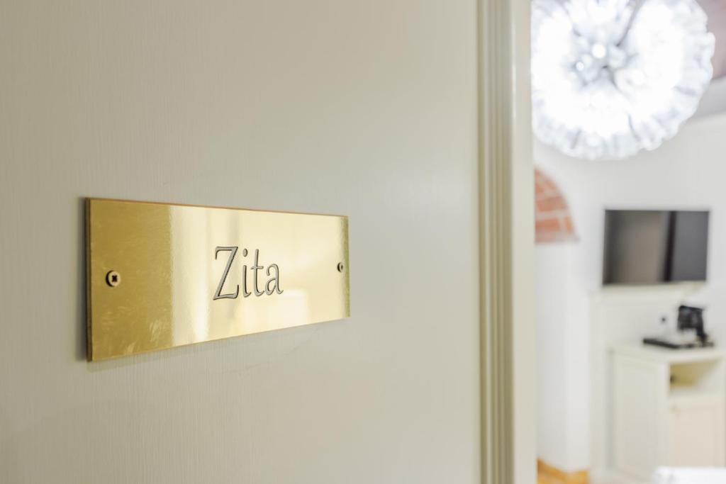 Lucca Heritage Retreat - 11