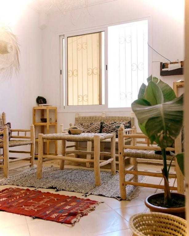 Istumisnurk majutusasutuses kosasurfmorocco