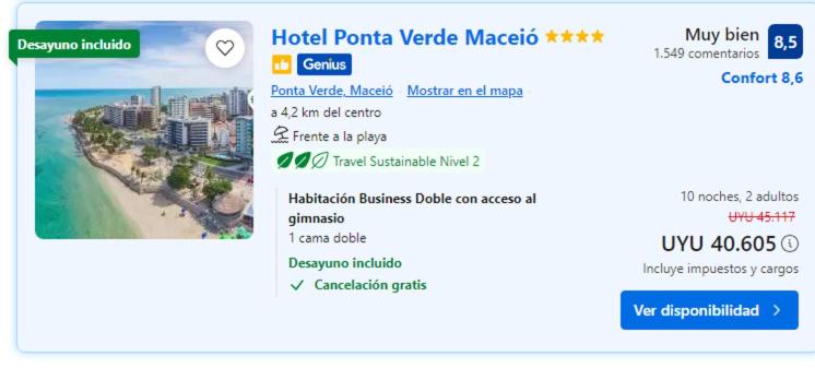 une page d'un site web d'un portail hôtelier avec une plage dans l'établissement Maceio Ponta Verde, à Montevideo