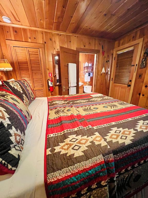 Cottage Inn At Lake Tahoe - Queen Studio - Tahoe Tepee