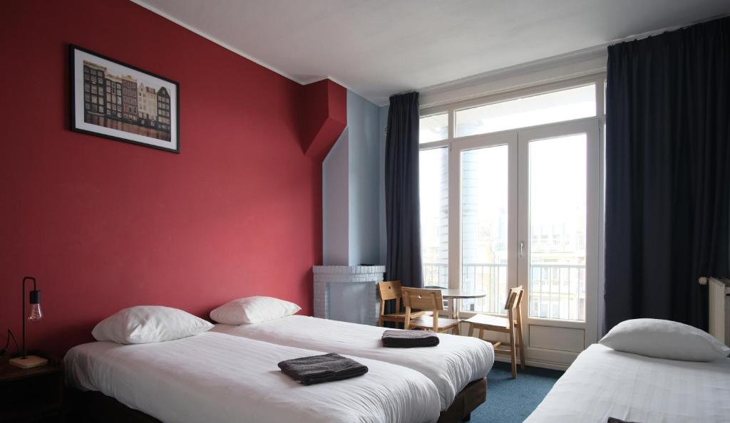 Postel nebo postele na pokoji v ubytování Hotel Abba