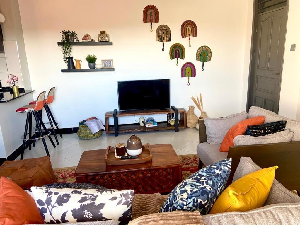 坎帕拉Apt with power back up, WI-FI, 24/7 security的相册照片