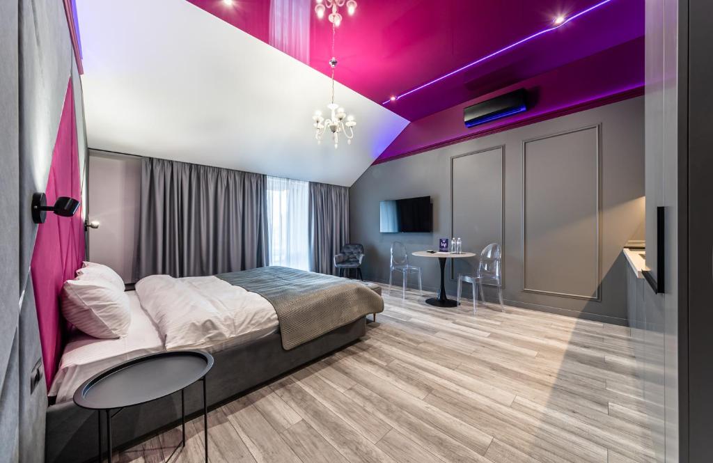 MYFREEDOM LUX Апартаменти Центр вул Пушкінська 33 м Хрещатик - Apartment
