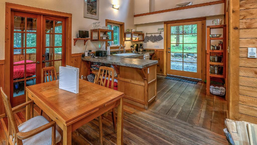 Green Springs Inn - Chalet