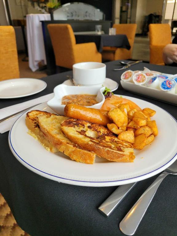 Travelodge by Wyndham Quebec City Hotel & Convention Centre - Resim 34