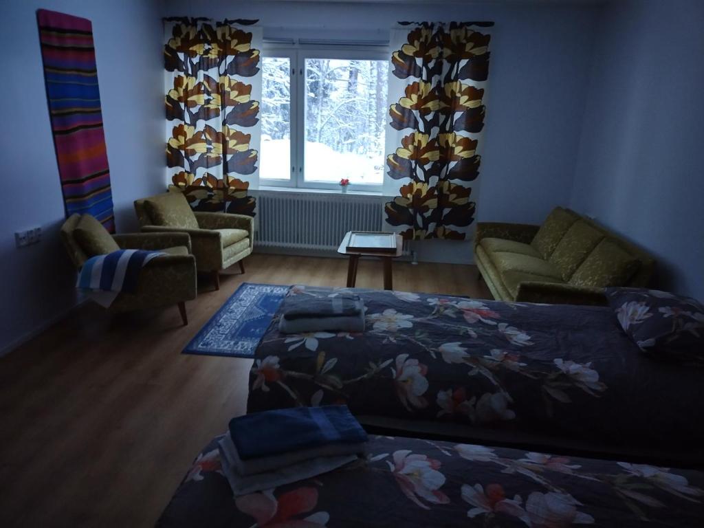 Saarnimaja - Deluxe Double Room (2 Adults + 1 Child)
