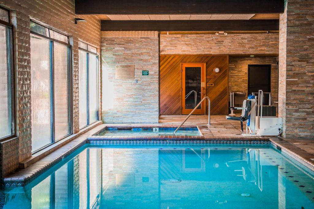 Bazén v ubytování Arroyo Roble Resort at Oak Creek nebo v jeho okolí