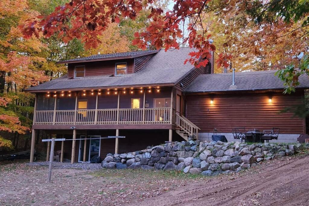 Full Loon Cabin, Lac du Flambeau (updated prices 2024)