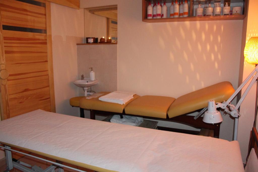 Kúpele alebo wellness v ubytovaní Folwark Tumiany Pokoje & Restauracja