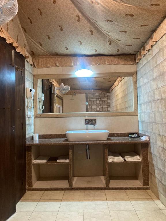 Koupelna v ubytování Amrit Van Resort