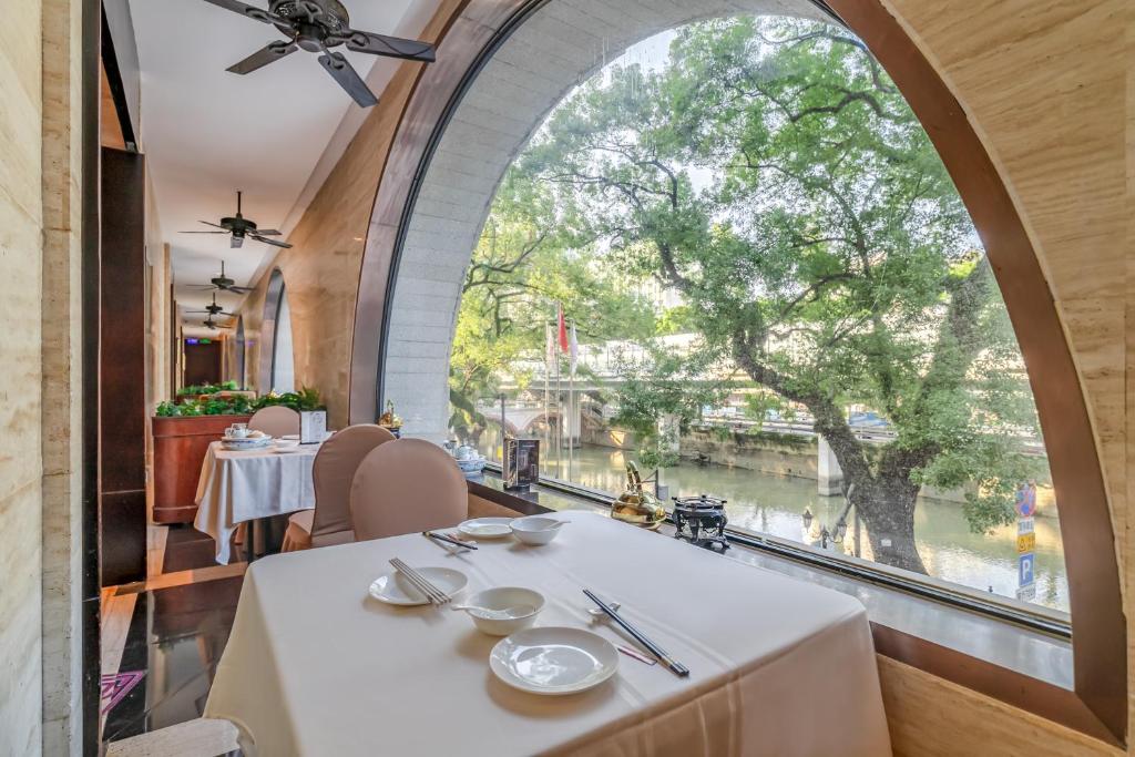 Fotografie z fotogalerie ubytování Guangdong Victory Hotel -Shamian Island v Kantonu