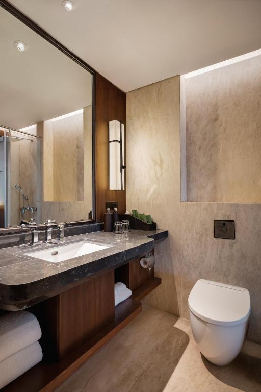 Bali Beach Hotel - 4