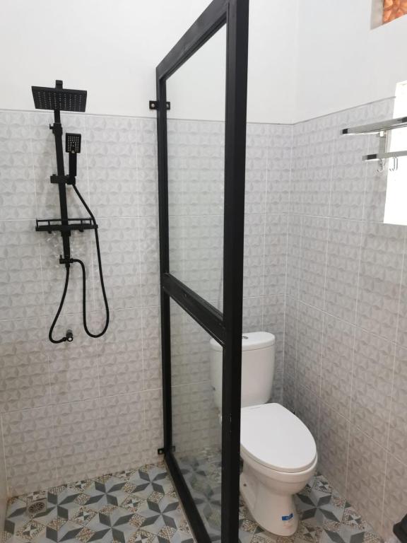 Buda's Homestay Lemukih - 13