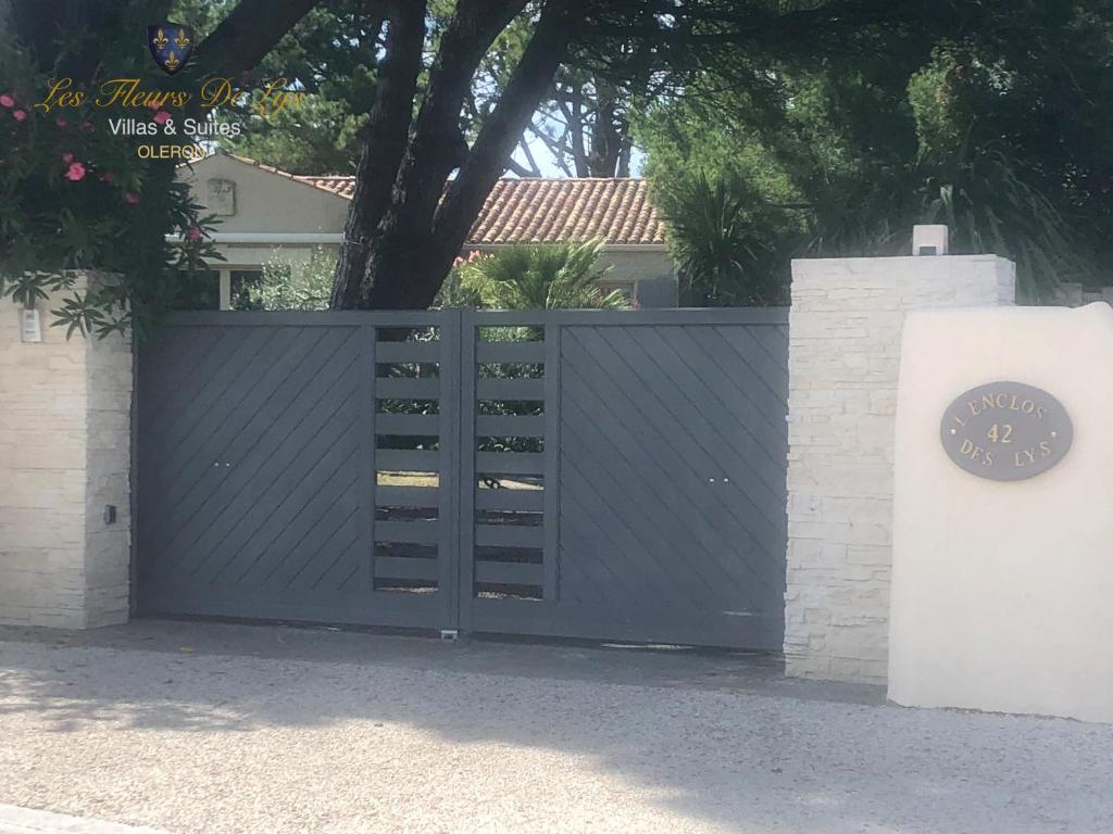 Fotografie z fotogalerie ubytování L'enclos Des Lys, Villa Raffinée Proche de la Mer, Linge Inclus v destinaci Saint-Georges-dʼOléron