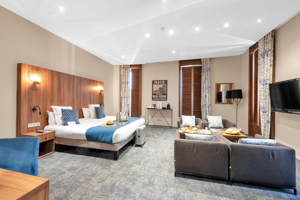 Cama ou camas em um quarto em Hotel Beau Rivage
