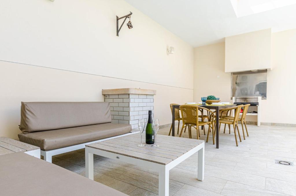 Posezení v ubytování YourHouse Villa Marian