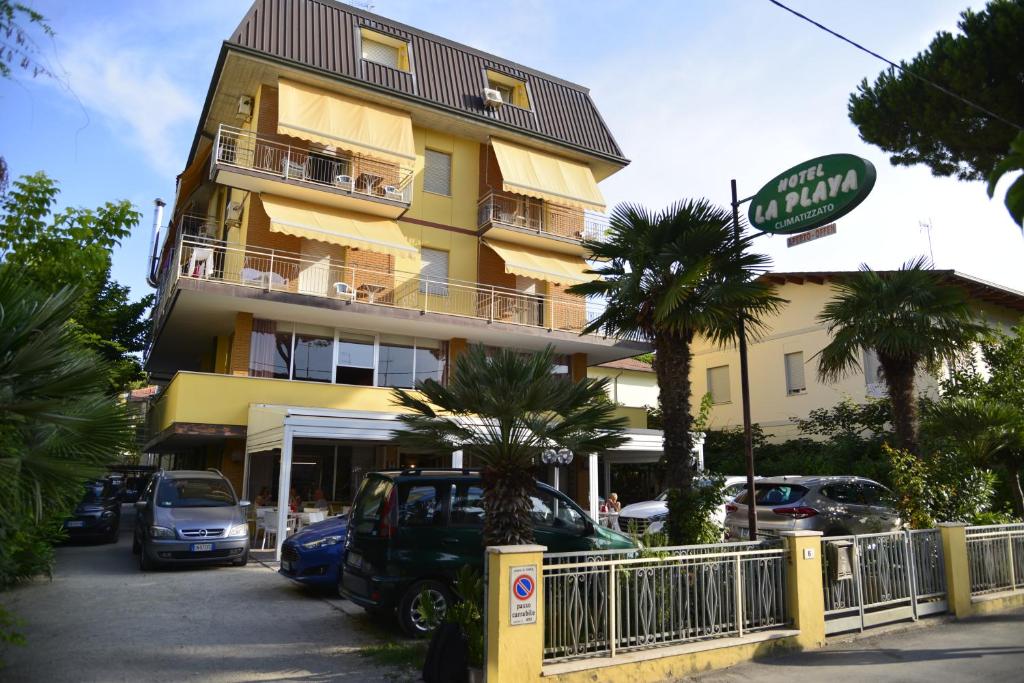 Budova, kde se hotel nachází