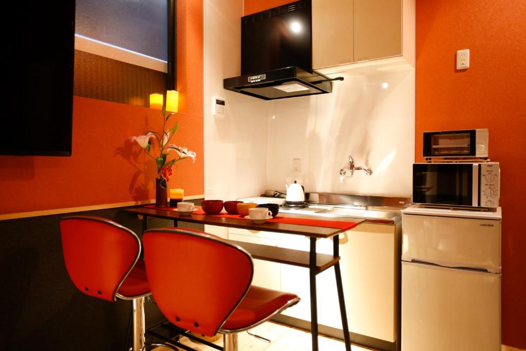Kitchen o kitchenette sa ゼロイン祇園三条