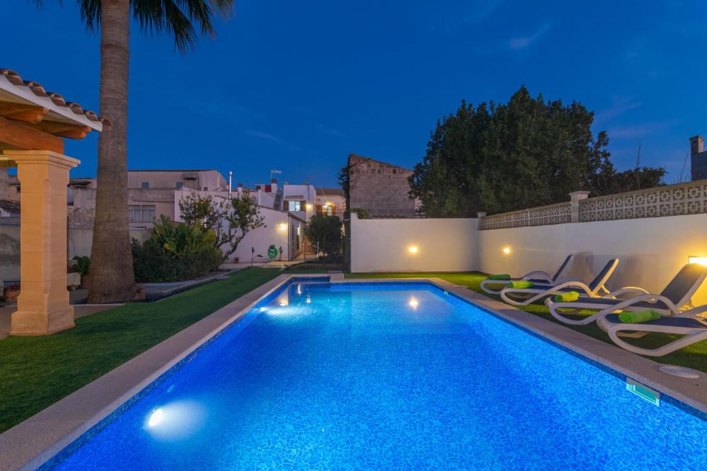 The swimming pool at or close to Can Serra -Santa Margalida-