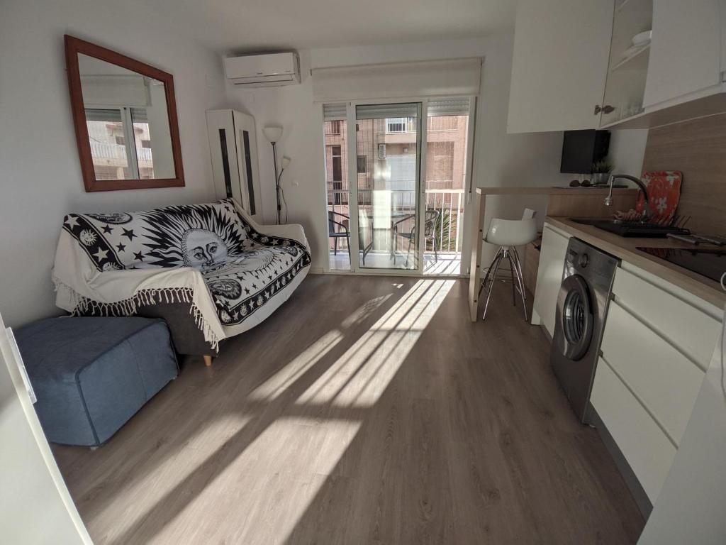 100 MT playa de Los locos-estudio-