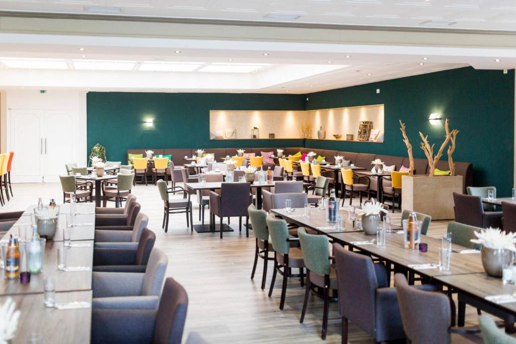 Restaurace v ubytování Parkhotel Ropeter