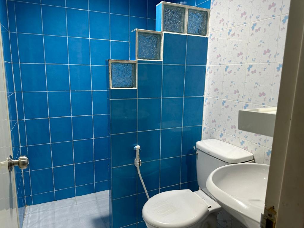 Koupelna v ubytování Baan Keang Talay Cha Am