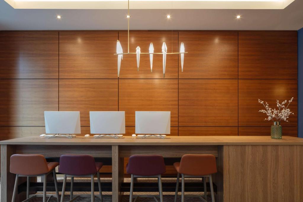 Hampton by Hilton Berlin City West - Resim 32