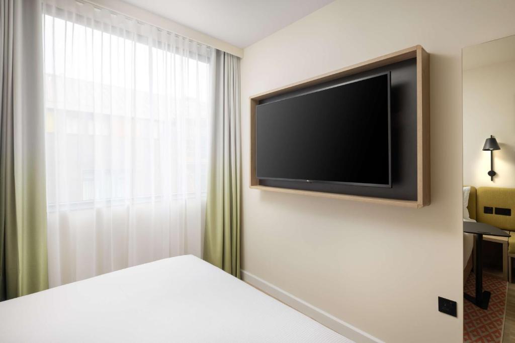 Hampton By Hilton London Old Street - Resim 37