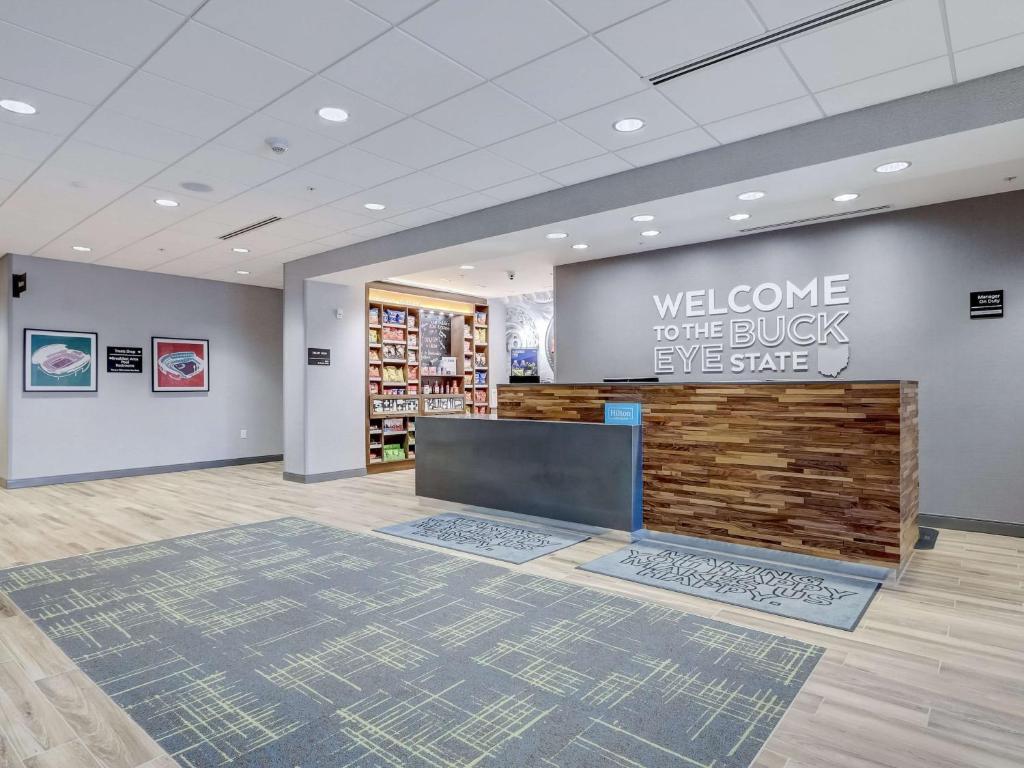 Hampton Inn & Suites Cincinnati Midtown Rookwood photo