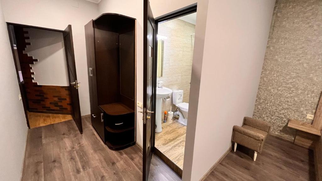 Fotografie z fotogalerie ubytování Elross Hotel v Jerevanu