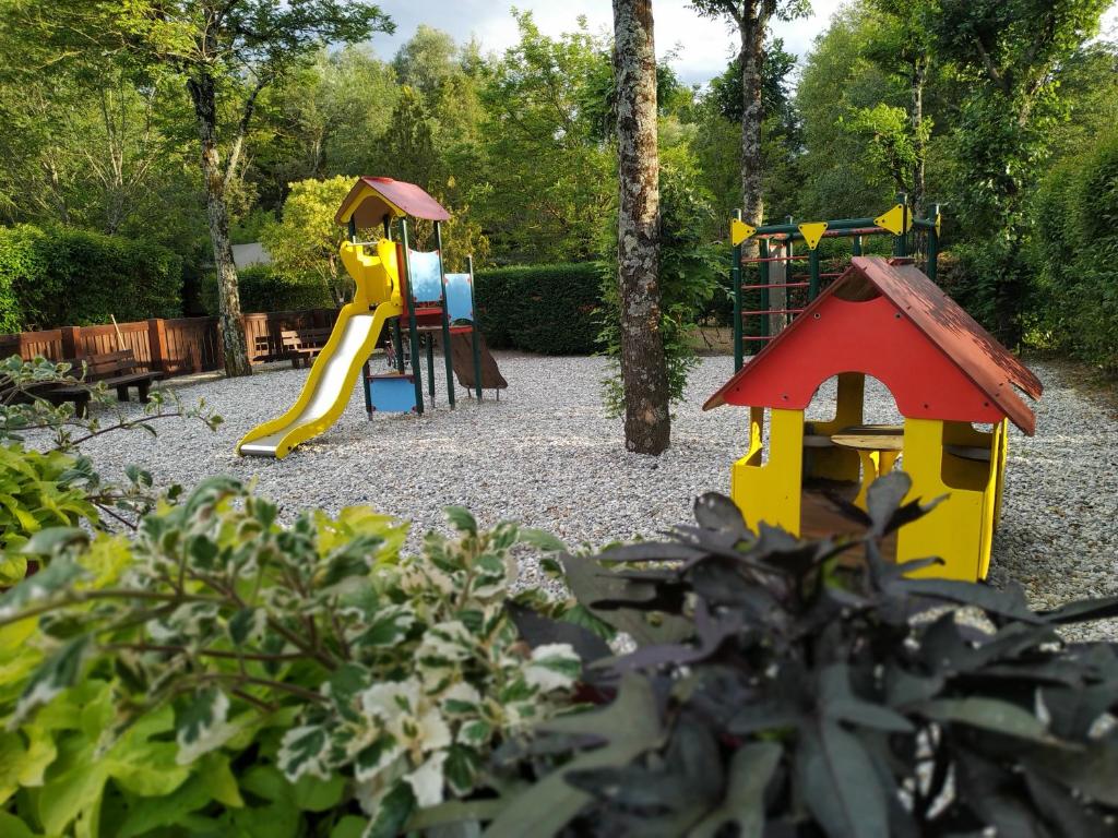 Camping La Digue, Chauzon (aktualisierte Preise fr 2026)