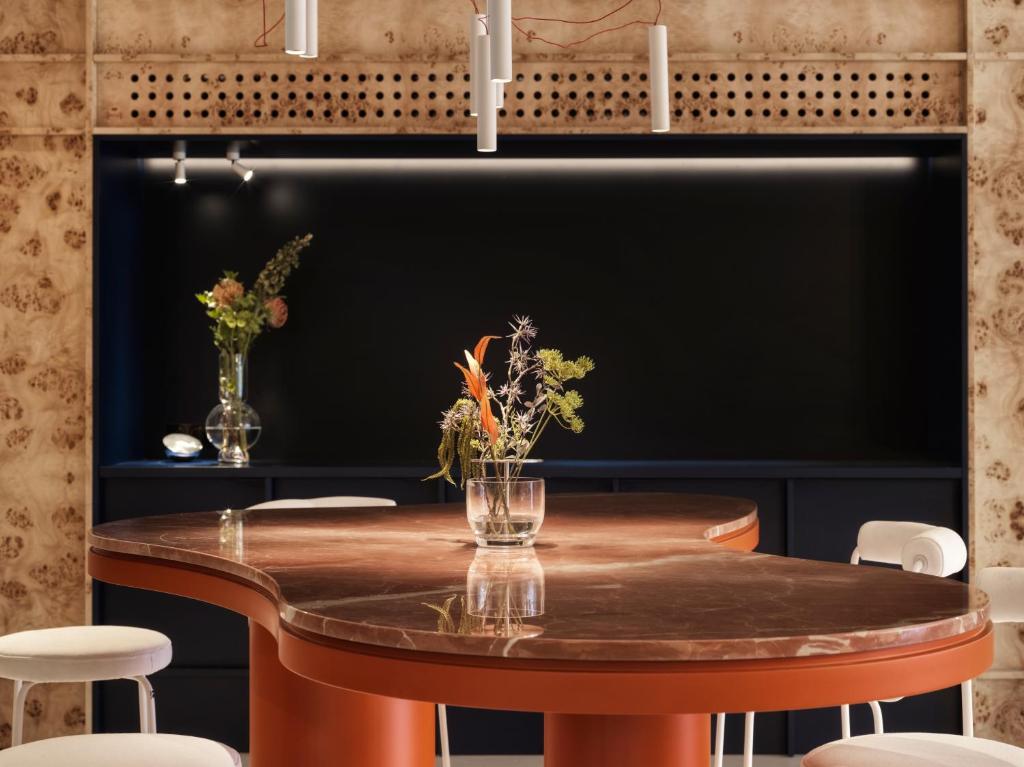 The Newel Acropolis - Resim 31