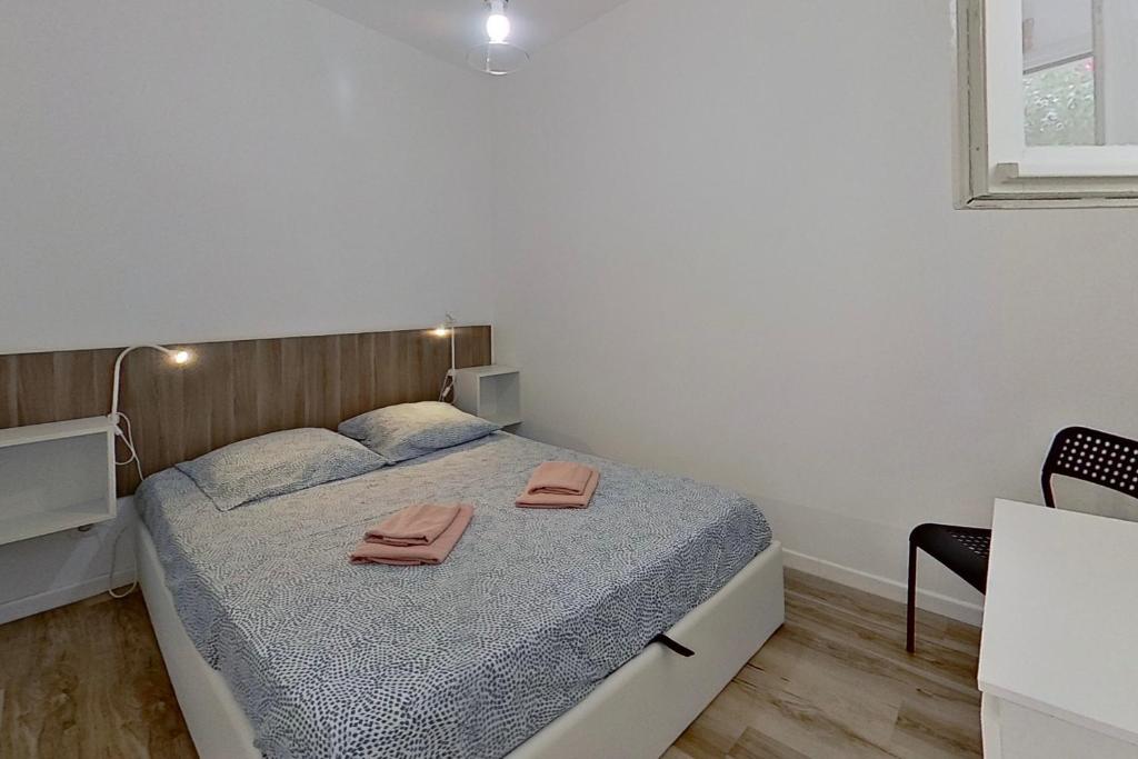 Postel nebo postele na pokoji v ubytování Résidences Sopramare