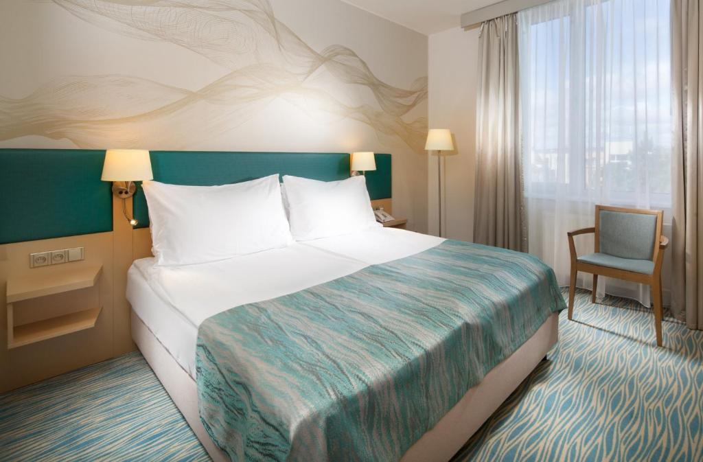 Holiday Inn Prague by IHG - 15