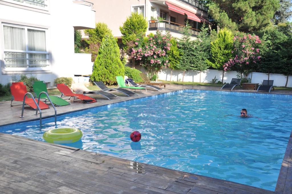 Bazén v ubytování Island Hotel nebo v jeho okolí